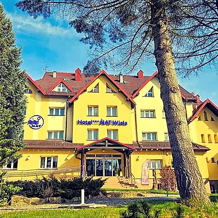 *** Nat Hotel